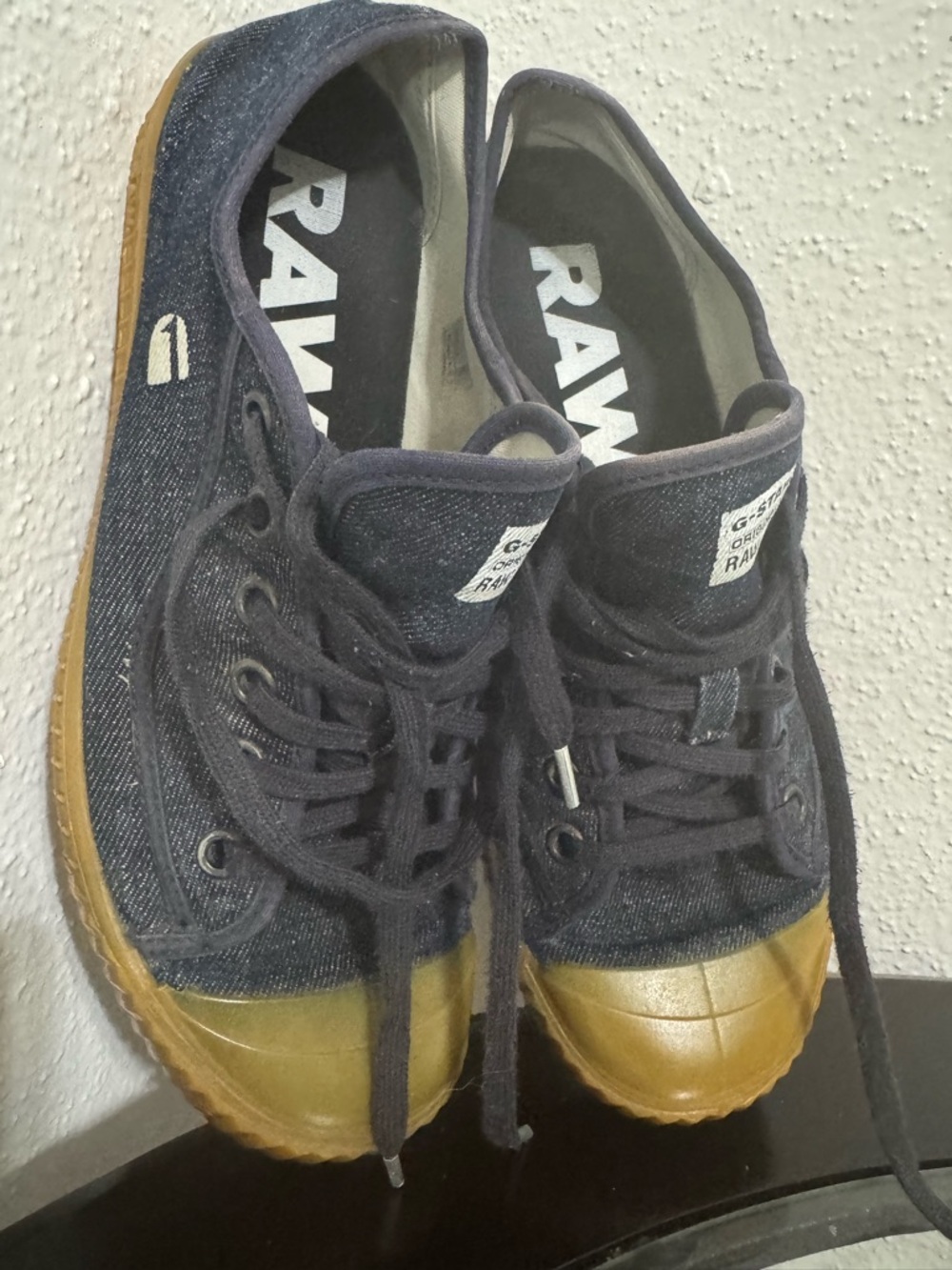 G-Star Navy Canvas Low-Top Sneakers with Gum Sole - Picture 7 of 16